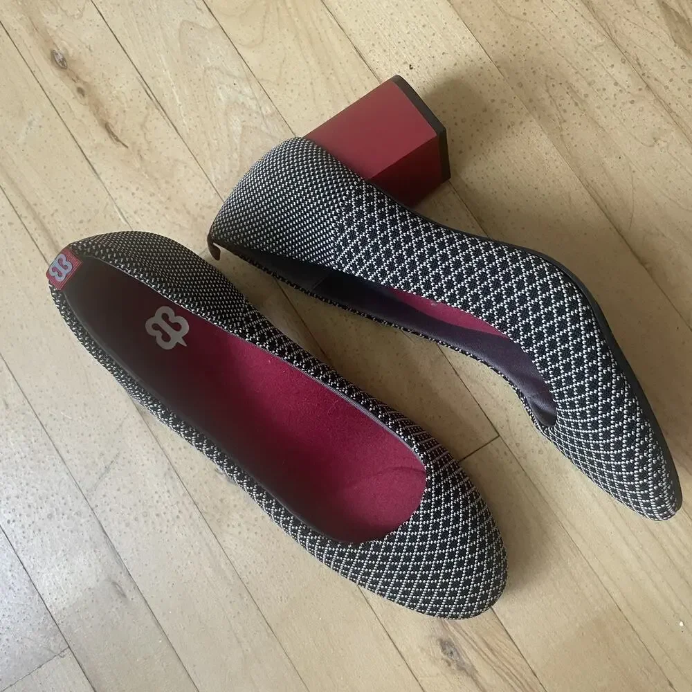 BETA BRAND Pumps Heels Women Shoes Size 10 Block‎ Chunky Heel Slip On EUC